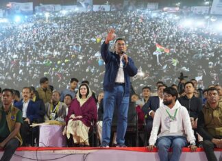 গাজীপুরের জনসমুদ্রে তারেক রহমান : উন্নয়ন ও গণতন্ত্র রক্ষার প্রতিশ্রুতি